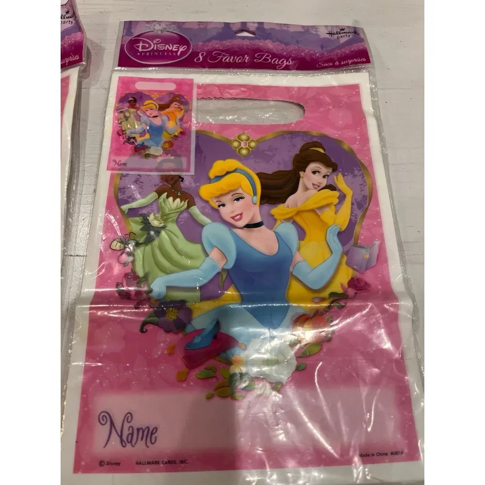 NEW! Disney princesses‎ party invitations & goodie bags
